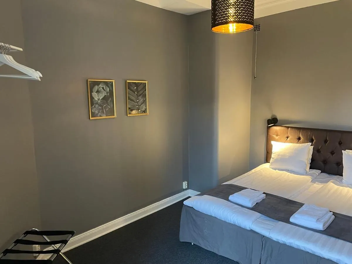 Unique Hotel Stockholm 3*,