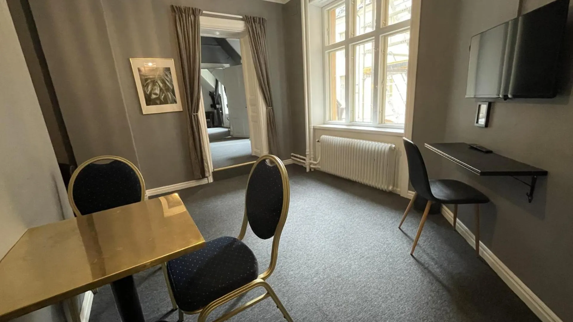 Unique Hotel Stoccolma 3*,